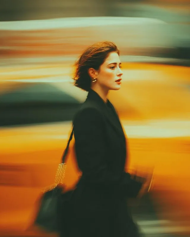 Commute in a Color Blur