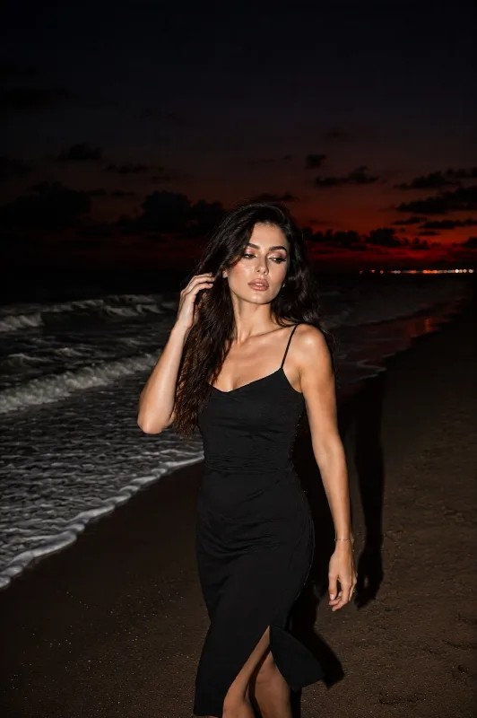 Flash Walk on a Dusk Beach