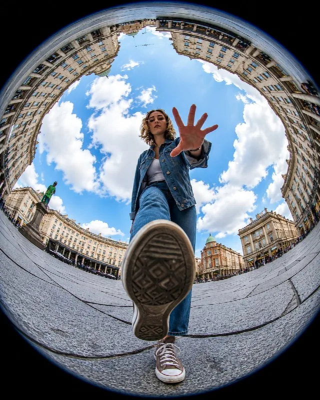 Fisheye City Step